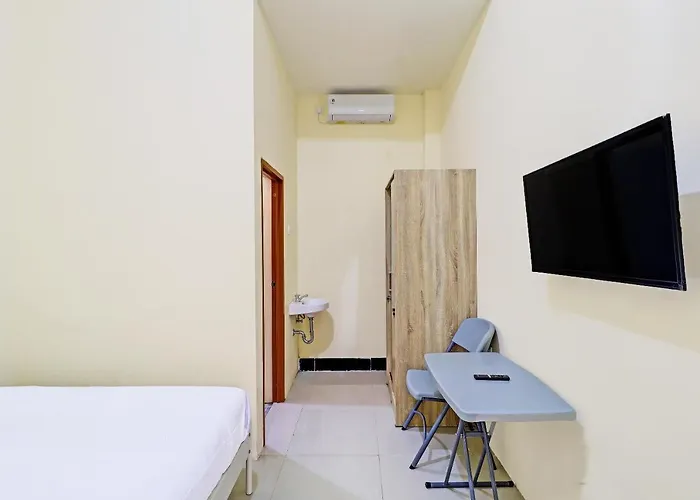 Oyo 91864 Holistic 2*