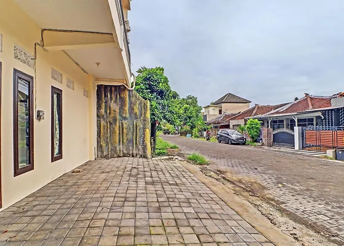 Oyo 91864 Holistic Hotel Jimbaran