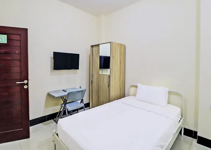 Hotel Oyo 91864 Holistic 2*