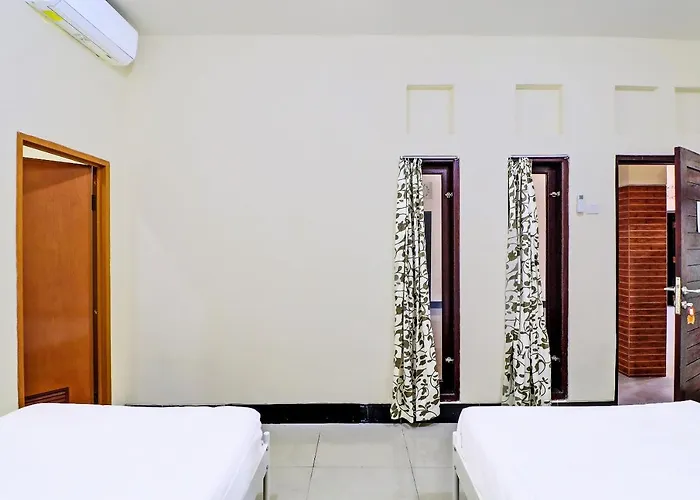 Hotel Oyo 91864 Holistic 2*